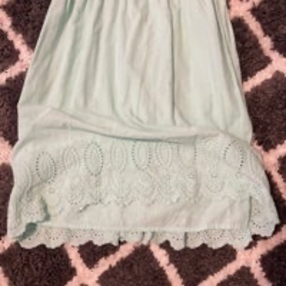Dress - Picture 5 of 7